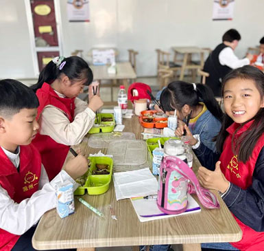 热烈欢迎滁州一小师生考察团及家长代表...